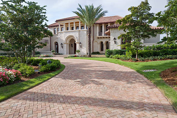 Best Driveway Paving Contractor  in Summit, AZ